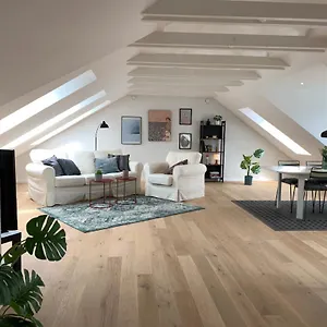 Apartment Aday - Big 3 Bedroom - Heart Of