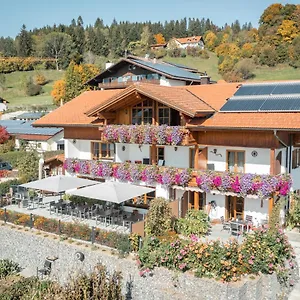 ferienhaus-und-landhaus-berger.com-bavaria.com/